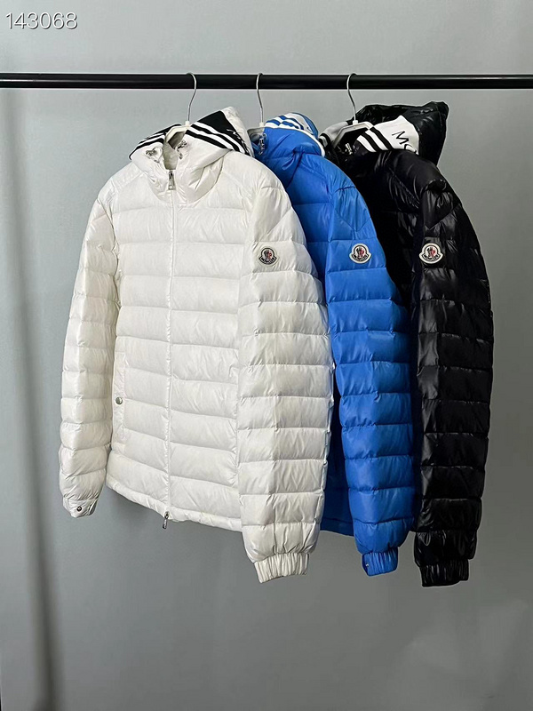 Moncler sz1-5 26yr170